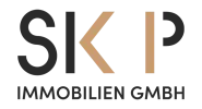 Philipp Kuhn von SKP Immobilien sorgt dafür, dass alle relevanten Unterlagen – von Grundrissen bis hin zu Wohnflächenberechnungen